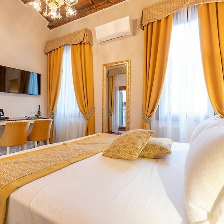 Residenza La Duchessa Deluxe Rooms البندقية المظهر الخارجي الصورة